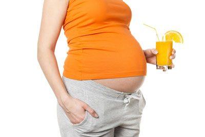 Цитрусовый сок у беременной