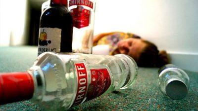 Как оказать первую помощь при алкогольном отравлении
