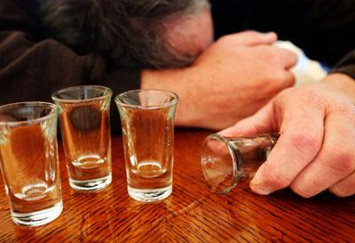 Смерть от интоксикации алкогольными напитками